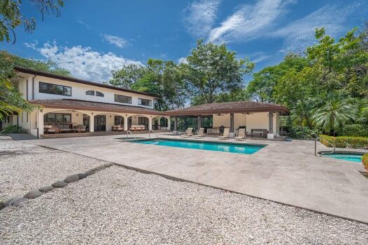 Reserva de Golf 71 Stunning Two-Level Luxury Home in Hacienda Pinilla