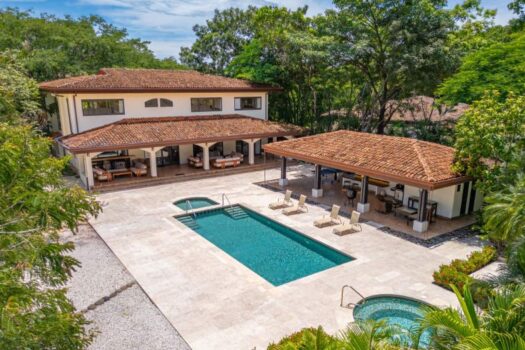 Reserva de Golf 71 Stunning Two-Level Luxury Home in Hacienda Pinilla