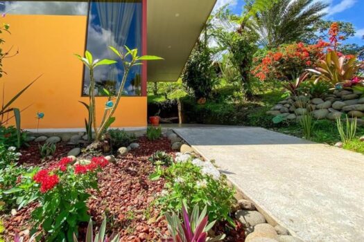 Arenal Garden Lodge – Nuevo Arenal, Costa Rica