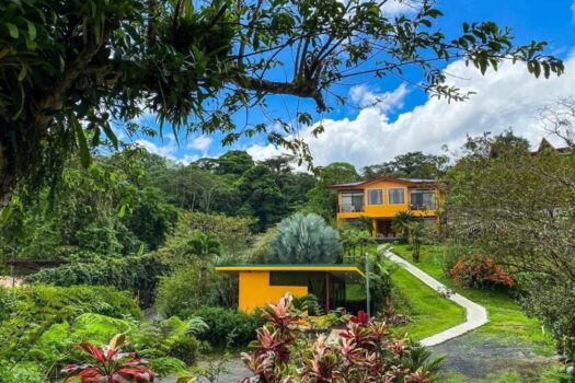 Arenal Garden Lodge – Nuevo Arenal, Costa Rica