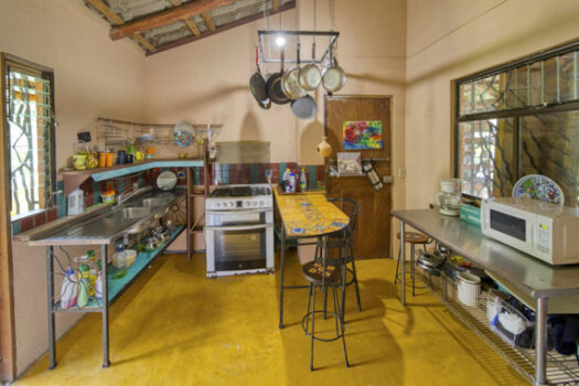 The Lucky Bug – Nuevo Arenal, Costa Rica | Owner Financing Available