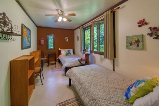 The Lucky Bug – Nuevo Arenal, Costa Rica | Owner Financing Available
