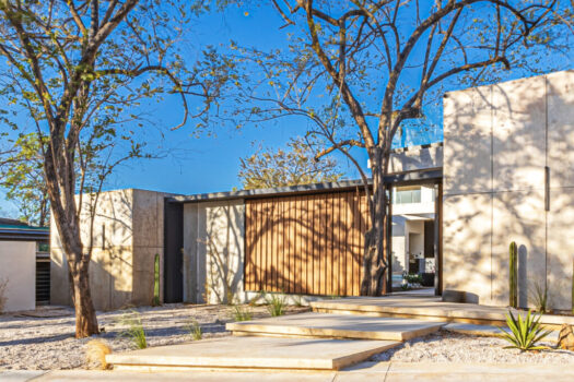 Casa Uana Luxury Modern Home in Playa Langosta