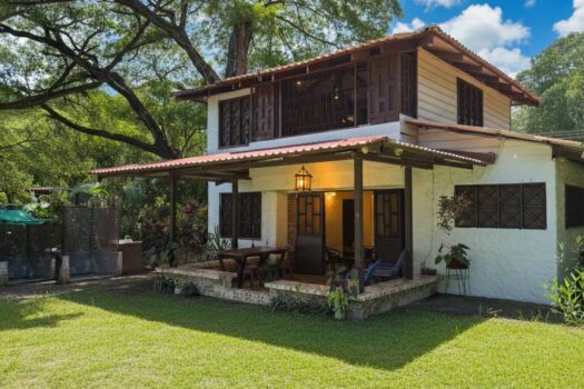 Beachfront Casa Aura Marina | Playas del Coco