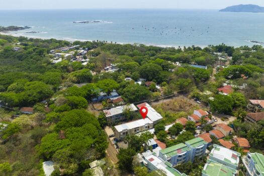 Fully Renovated 3-Bed Condo | Walking distance to Tamarindo Beach