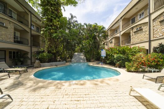 Fully Renovated 3-Bed Condo | Walking distance to Tamarindo Beach
