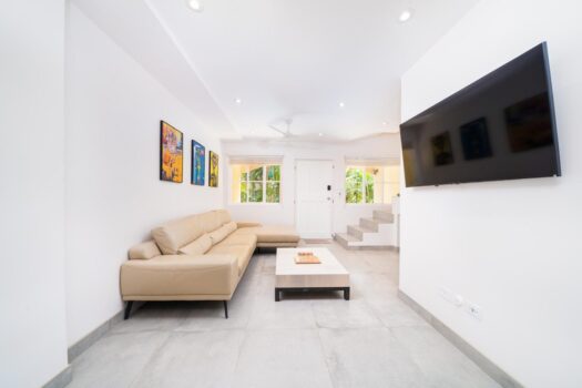 Fully Renovated 3-Bed Condo | Walking distance to Tamarindo Beach