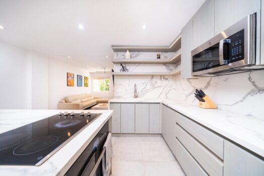 Fully Renovated 3-Bed Condo | Walking distance to Tamarindo Beach