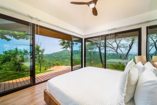 Corona del Cabo #13 – Privacy, Luxury & Nature: A Rare Ocean View Sanctuary