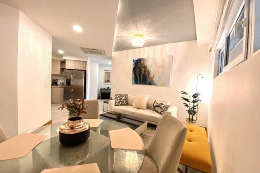 Peninsula 12 – Peninsula 3-Bed 2-Bath Condo One Block from the Beach!