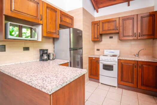 Cozy and Relaxing Villa Steps from Playa Potrero