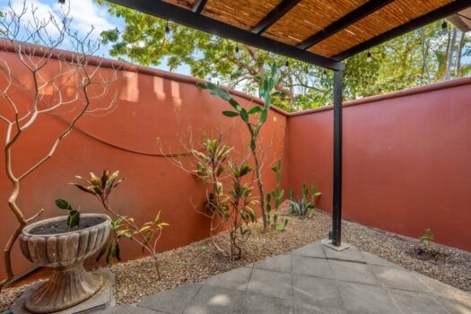 Villa Cerca del Mar 5 | Beach House in Highly Coveted and Intimate Development in Tamarindo/Langosta