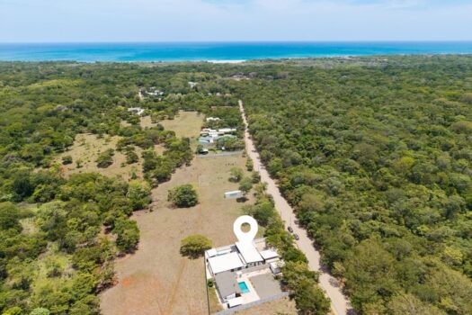 Villa Fresno | Newly Completed Contemporary Home with Private Pool Near Playa Avellanas