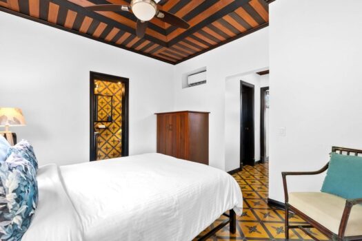 Villa Cerca del Mar 5 | Beach House in Highly Coveted and Intimate Development in Tamarindo/Langosta