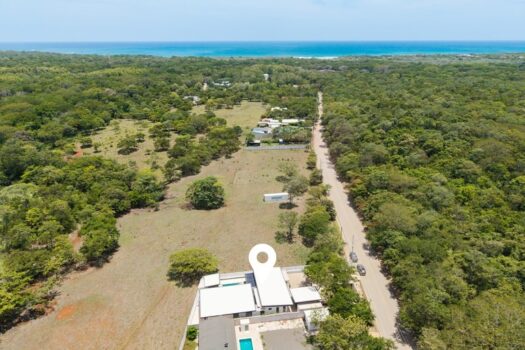 Villa Fresno | Newly Completed Contemporary Home with Private Pool Near Playa Avellanas