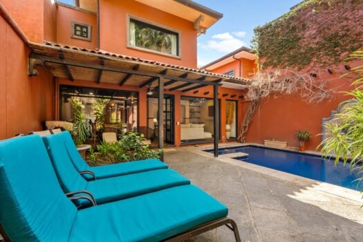 Villa Cerca del Mar 5 | Beach House in Highly Coveted and Intimate Development in Tamarindo/Langosta