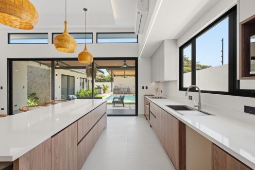 Villa Fresno | Newly Completed Contemporary Home with Private Pool Near Playa Avellanas