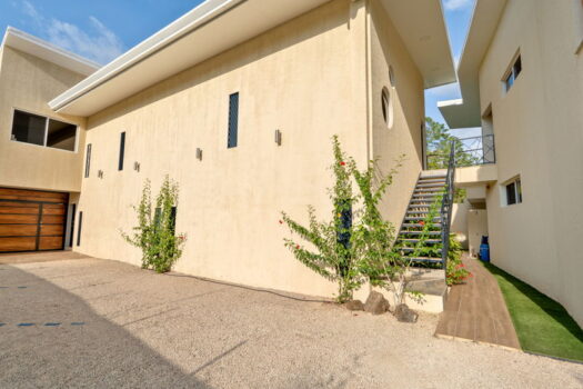 Pierre & Colors | Prime Corner Lot | Turnkey Income Property