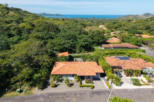 The Haven | Spacious Home + Private Casita in Gated Mar Vista Community